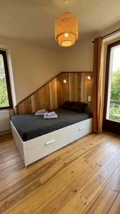 Ferienwohnung T2 Cocon Avec Balcon Et Parking La Roche-sur-Foron Exterior foto